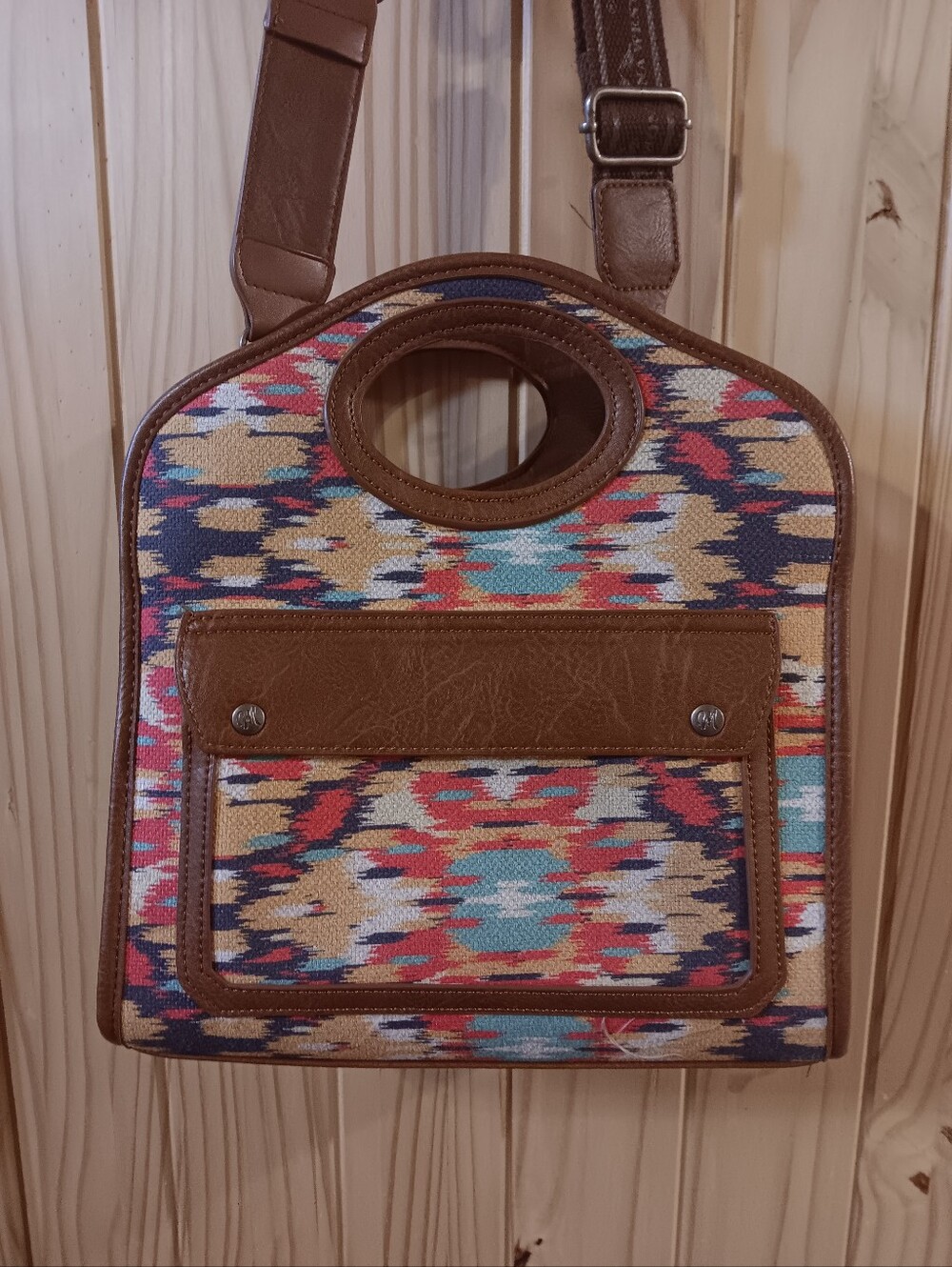 Montana West Southwestern Pattern Concealed Carry Shoulder Bag - Picture 6 of 13